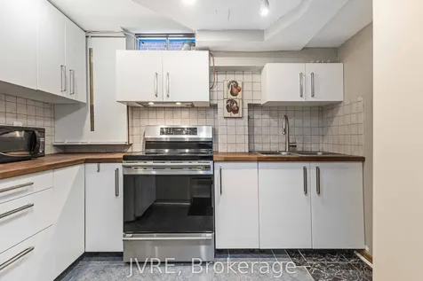 263 Wright Crescent Ajax ON L1S 5S5