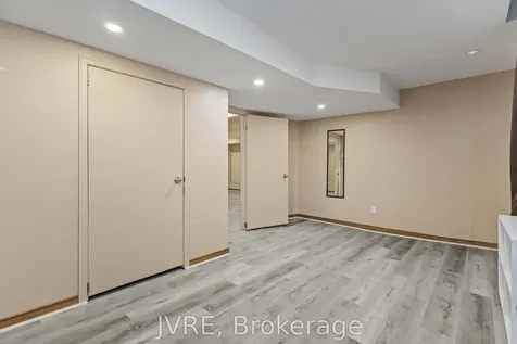 263 Wright Crescent Ajax ON L1S 5S5