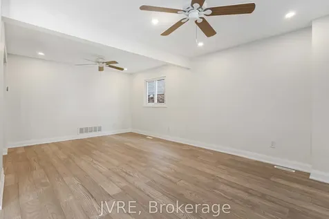 263 Wright Crescent Ajax ON L1S 5S5