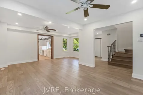 263 Wright Crescent Ajax ON L1S 5S5