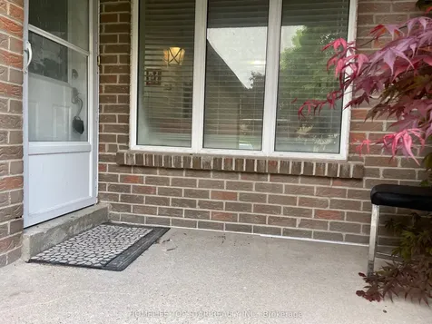 32 Millington Crescent Ajax ON L1T 1R3