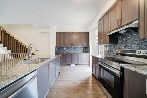 530 Danks Ridge Drive Ajax ON L1S 0H4