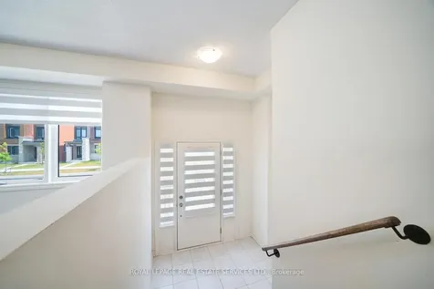 530 Danks Ridge Drive Ajax ON L1S 0H4