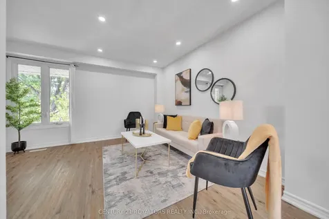 19 Palmer Drive Ajax ON L1S 5W9