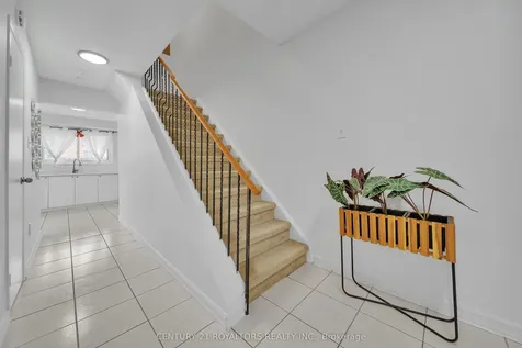 19 Palmer Drive Ajax ON L1S 5W9