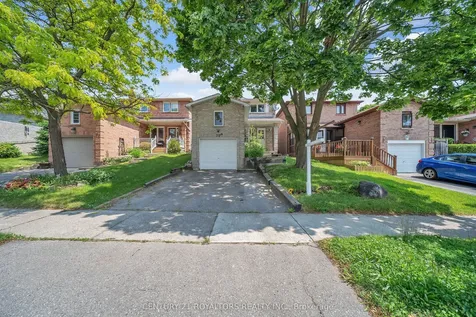 19 Palmer Drive Ajax ON L1S 5W9