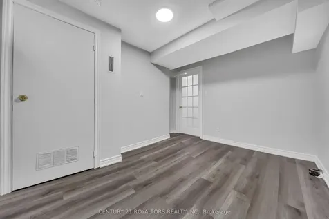 19 Palmer Drive Ajax ON L1S 5W9