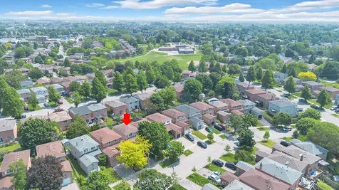 19 Palmer Drive Ajax ON L1S 5W9