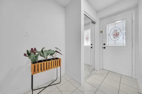 19 Palmer Drive Ajax ON L1S 5W9