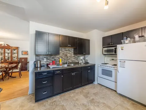 96 Emperor Street Ajax ON L1S 1N2