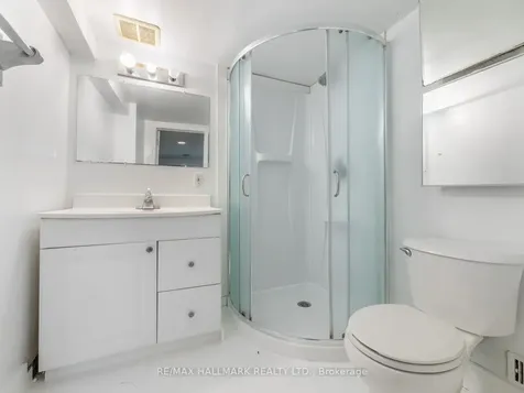 96 Emperor Street Ajax ON L1S 1N2