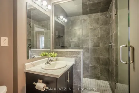 61 Markham Trail Clarington ON L1C 0S4