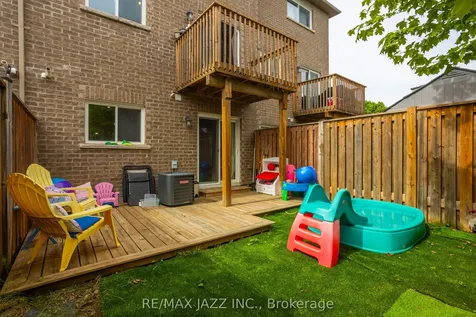 61 Markham Trail Clarington ON L1C 0S4