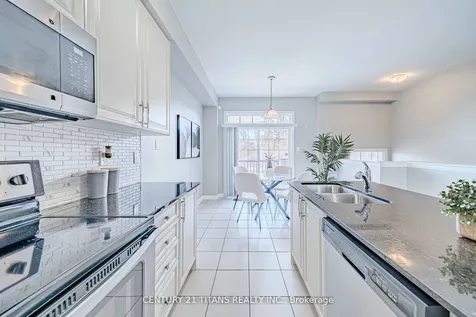 506 Rossland Road W Ajax ON L1T 0N5