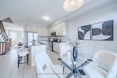 506 Rossland Road W Ajax ON L1T 0N5