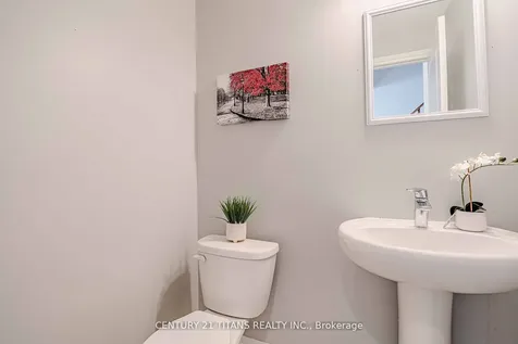 506 Rossland Road W Ajax ON L1T 0N5