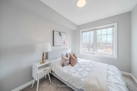 506 Rossland Road W Ajax ON L1T 0N5