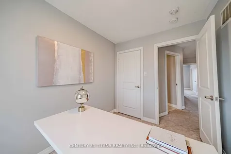 506 Rossland Road W Ajax ON L1T 0N5