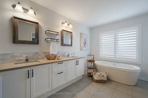 176 Mcphail Avenue Clarington ON L1C 7H1