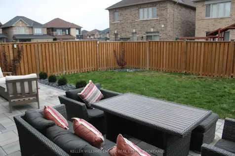 176 Mcphail Avenue Clarington ON L1C 7H1