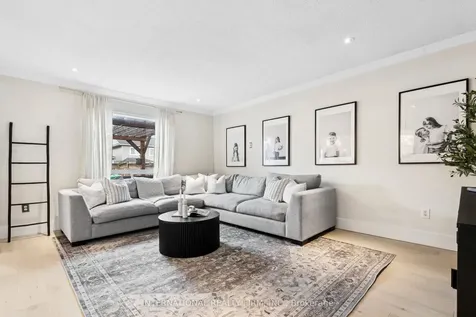 32 Brookhouse Drive Clarington ON L1B 1N8