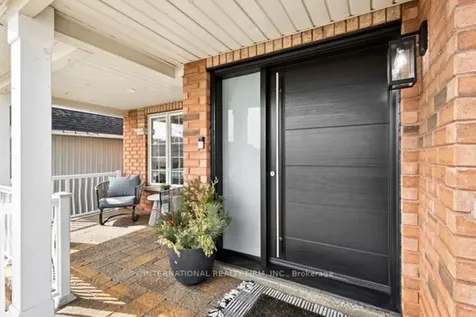 32 Brookhouse Drive Clarington ON L1B 1N8