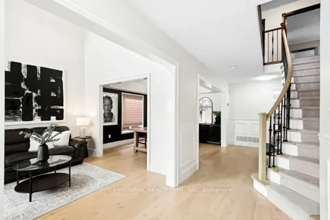 32 Brookhouse Drive Clarington ON L1B 1N8