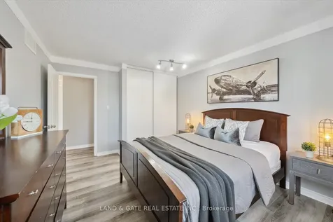 108 George Reynolds Drive Clarington ON L1E 2E8