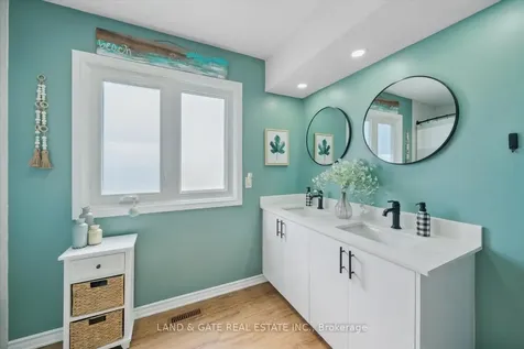 108 George Reynolds Drive Clarington ON L1E 2E8