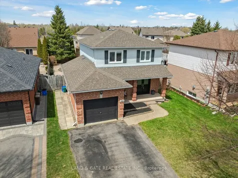 108 George Reynolds Drive Clarington ON L1E 2E8