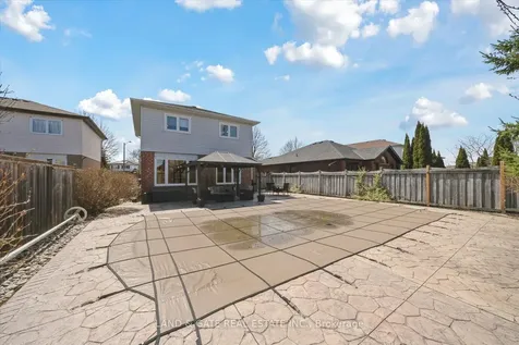 108 George Reynolds Drive Clarington ON L1E 2E8