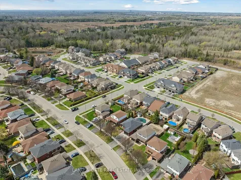 108 George Reynolds Drive Clarington ON L1E 2E8