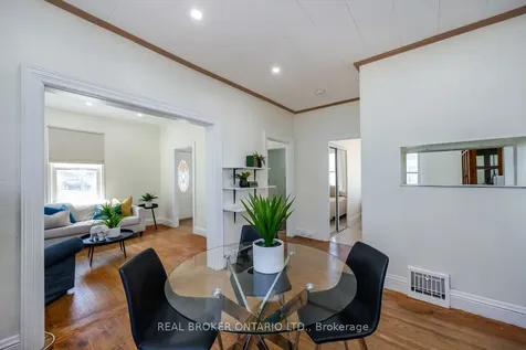 6 Waverley Road Clarington ON L1C 1K7