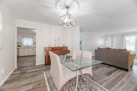 68 Trawley Crescent Ajax ON L1S 5X7