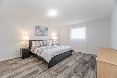 68 Trawley Crescent Ajax ON L1S 5X7