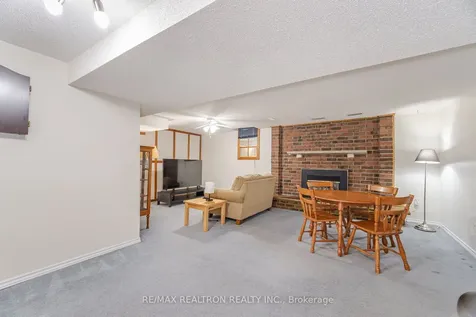 68 Trawley Crescent Ajax ON L1S 5X7