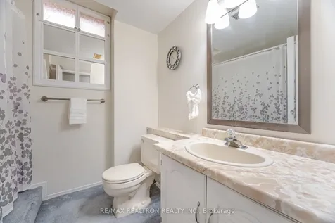 68 Trawley Crescent Ajax ON L1S 5X7