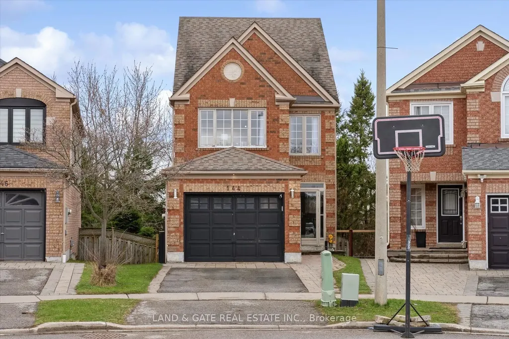 144 Smales Drive Ajax ON L1Z 1G9