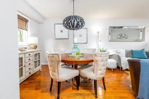 31 Flaxman Avenue Clarington ON L1C 4S5