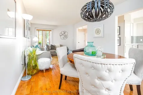 31 Flaxman Avenue Clarington ON L1C 4S5