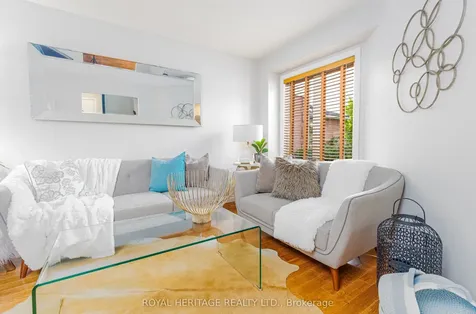 31 Flaxman Avenue Clarington ON L1C 4S5