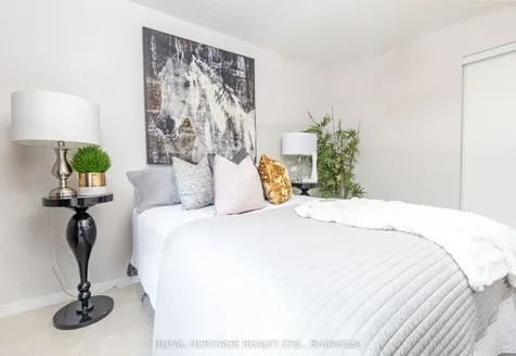 31 Flaxman Avenue Clarington ON L1C 4S5