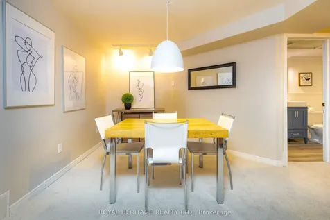 31 Flaxman Avenue Clarington ON L1C 4S5