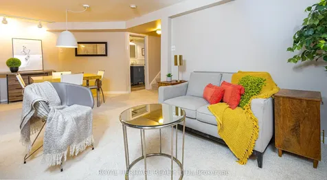 31 Flaxman Avenue Clarington ON L1C 4S5