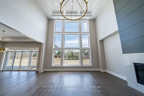 23 Dexshire Drive Ajax ON L1Z 0T8