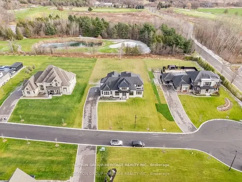 23 Dexshire Drive Ajax ON L1Z 0T8