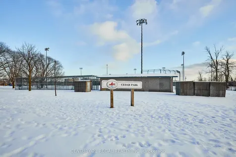 40 Cedar Street Ajax ON L1S 1V3