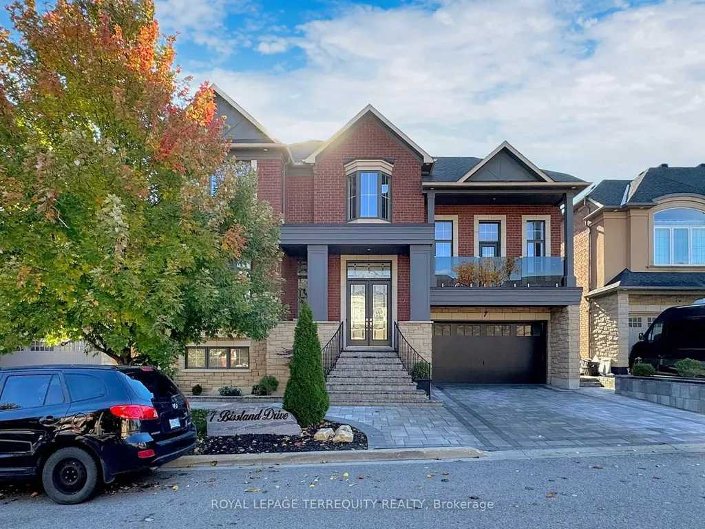 7 Bissland Drive Ajax ON L1Z 0E1