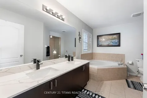 105 Stannardville Drive Ajax ON L1T 0M4