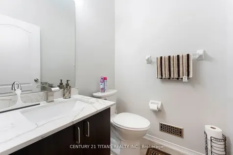 105 Stannardville Drive Ajax ON L1T 0M4